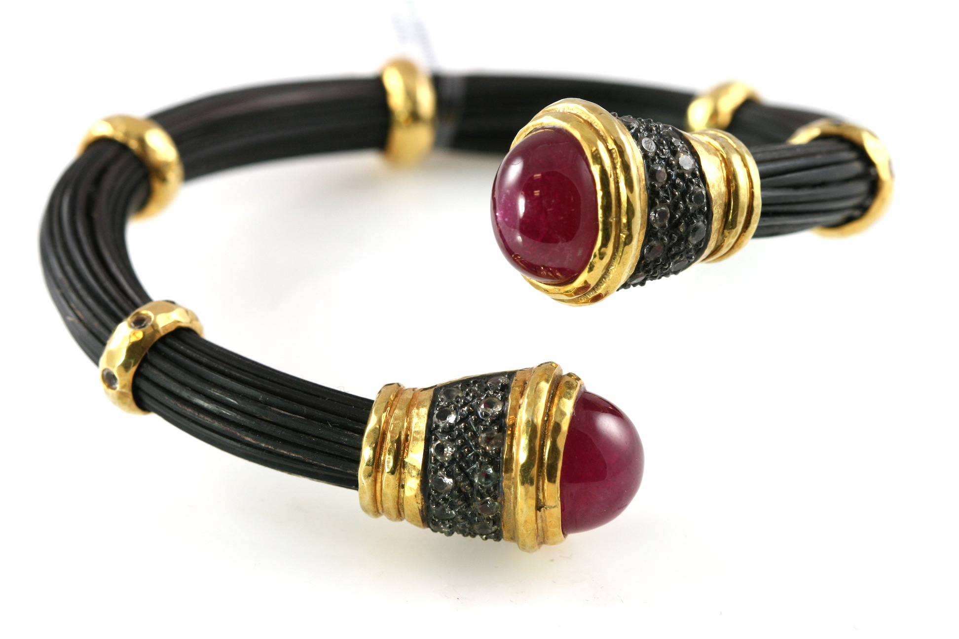 Elephant hair bracelets with beads elements